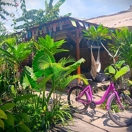 Good Vibes Bungalows Gili Trawangan Bagian luar foto