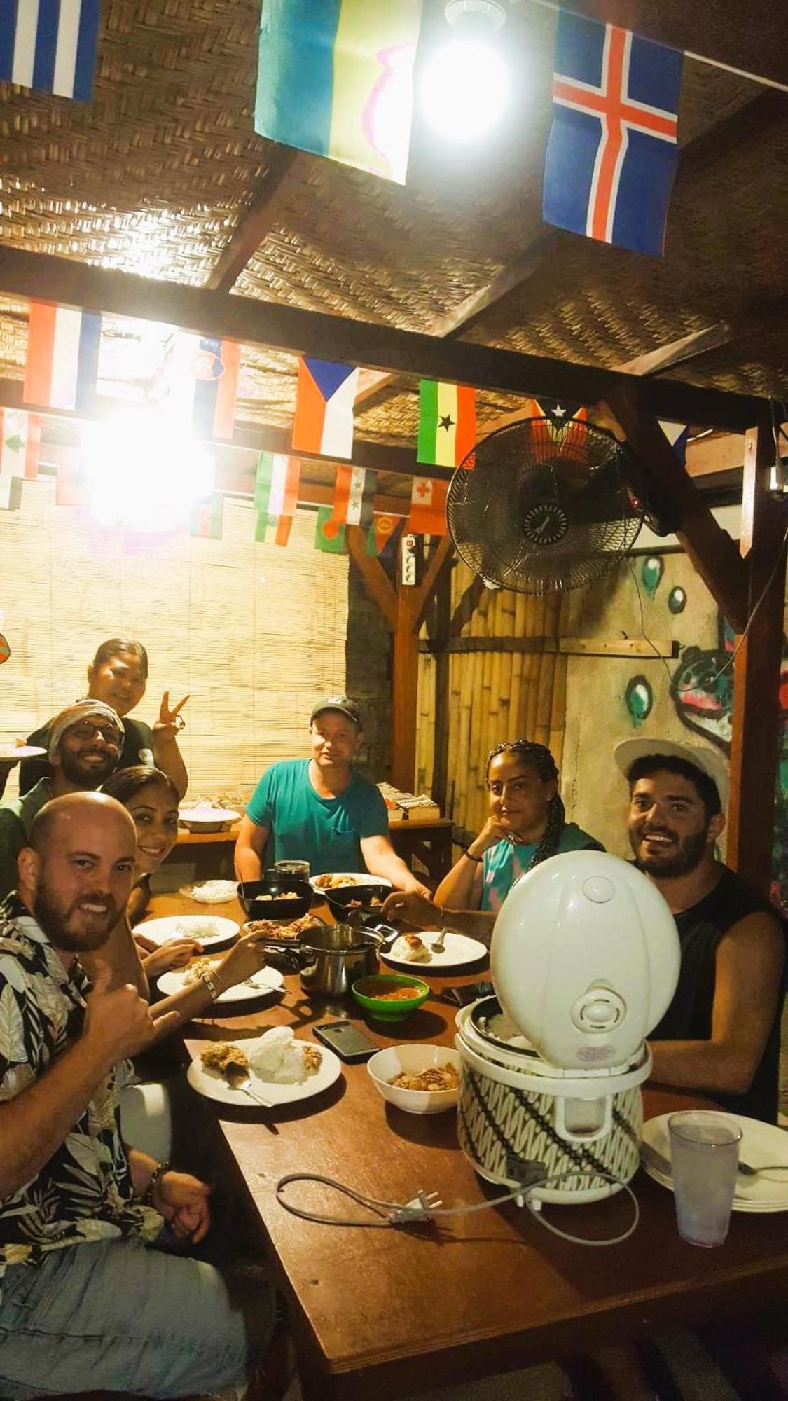Good Vibes Bungalows Gili Trawangan Bagian luar foto